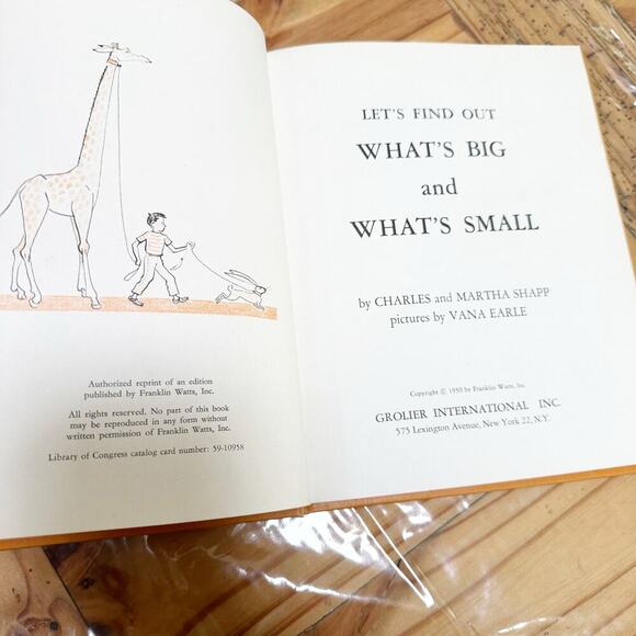 Let's Find Out What's Big and Small 1960 HC Shapp Vana Earle Vintage Book - Picture 5 of 7